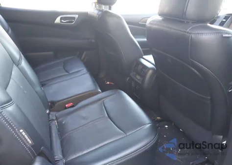 2018 Nissan Pathfinder Platinum из США, поврежденный, VIN 5N1DR2MM7JC652061